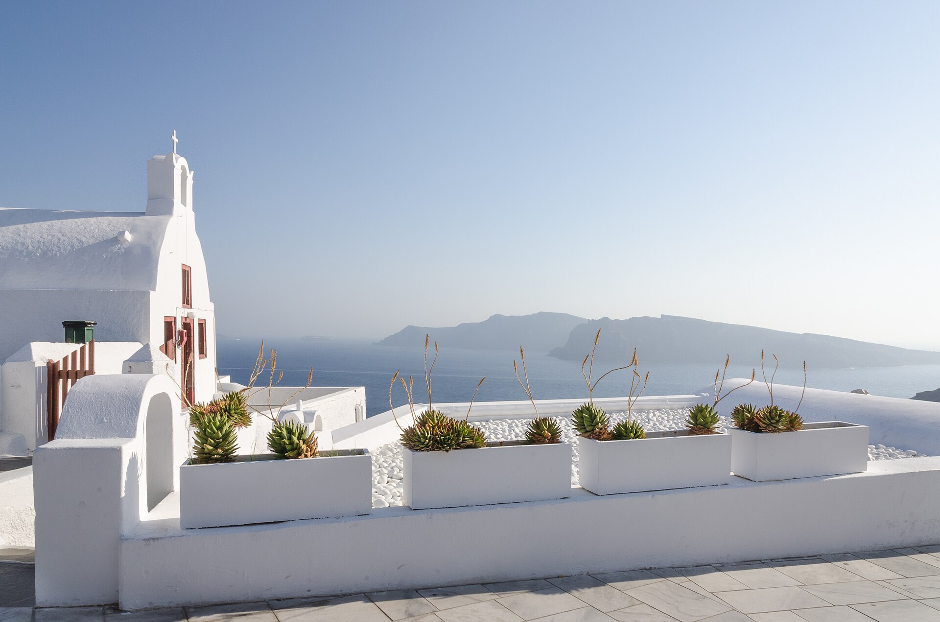 Greek Islands: Ferry Logic & Island-Hopping System
